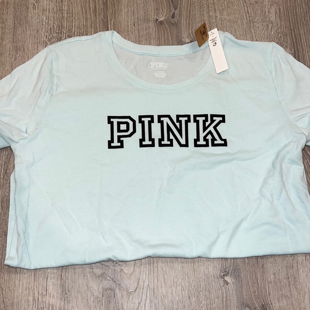 NWT Victoria’s Secret Pink Large Tee Shirt